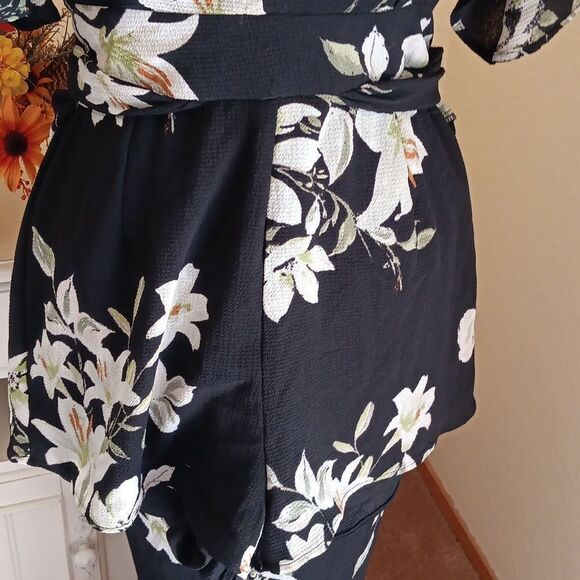 Socialite Shorts Jumpsuit With Maxi Skirt - Picture 4 of 11